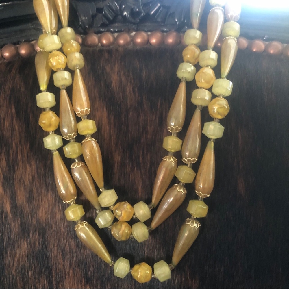 Elegant Vintage Multi-Strand Beaded Necklace